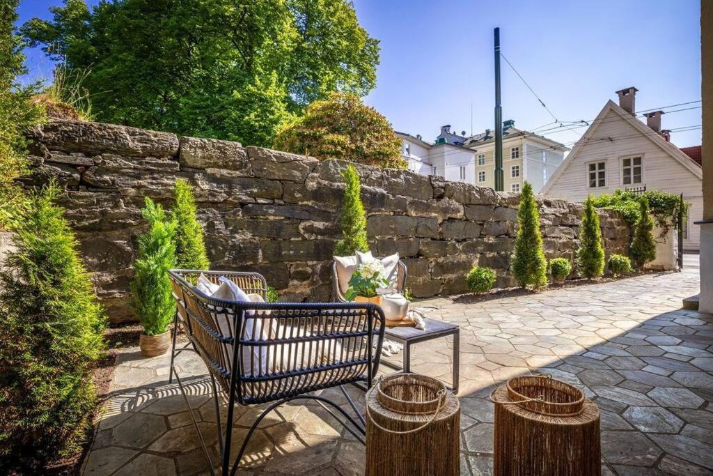 New! Modern City Apt: Central W/ Private Entrence Leilighet Bergen Eksteriør bilde