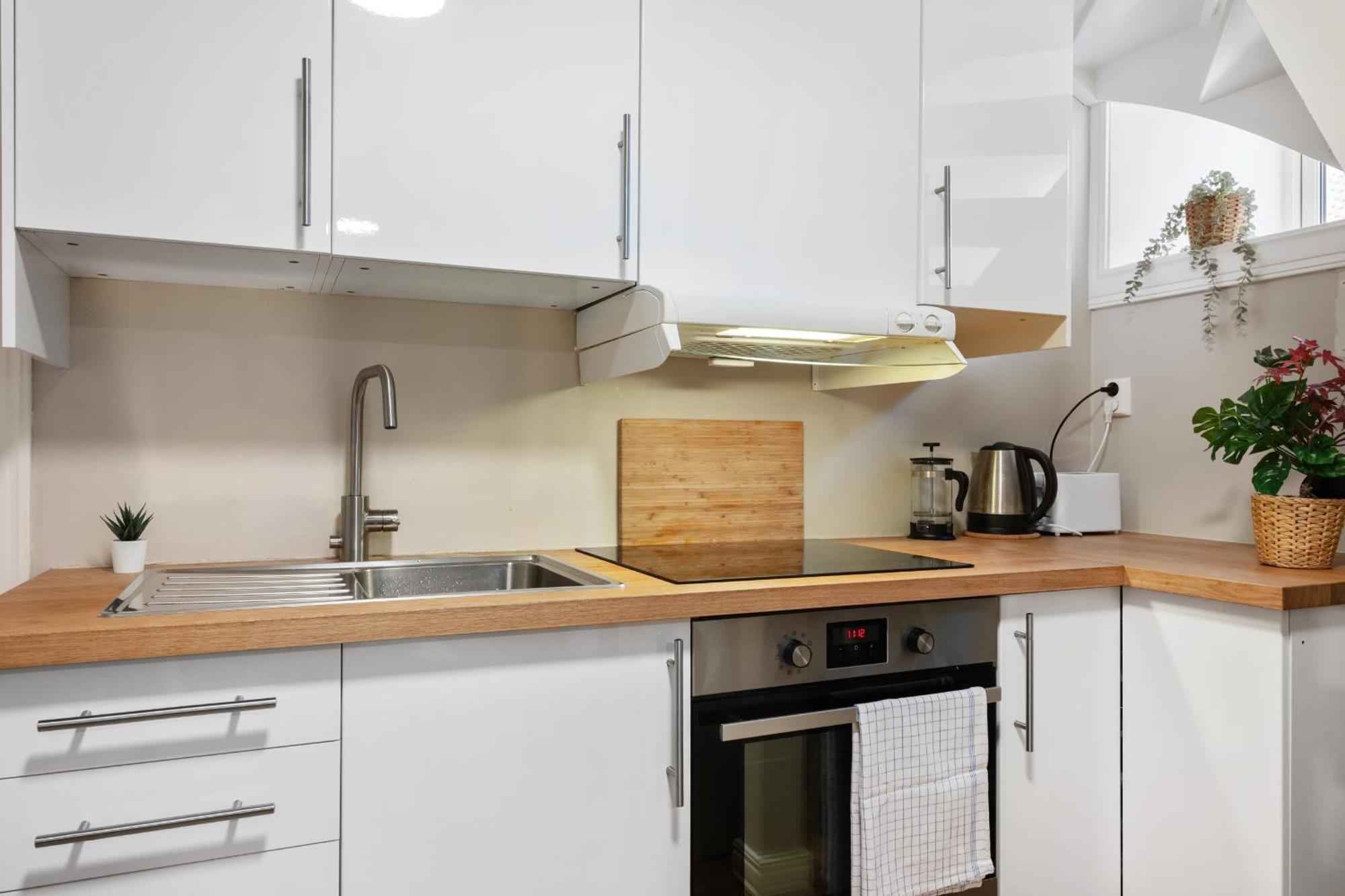 New! Modern City Apt: Central W/ Private Entrence Leilighet Bergen Eksteriør bilde